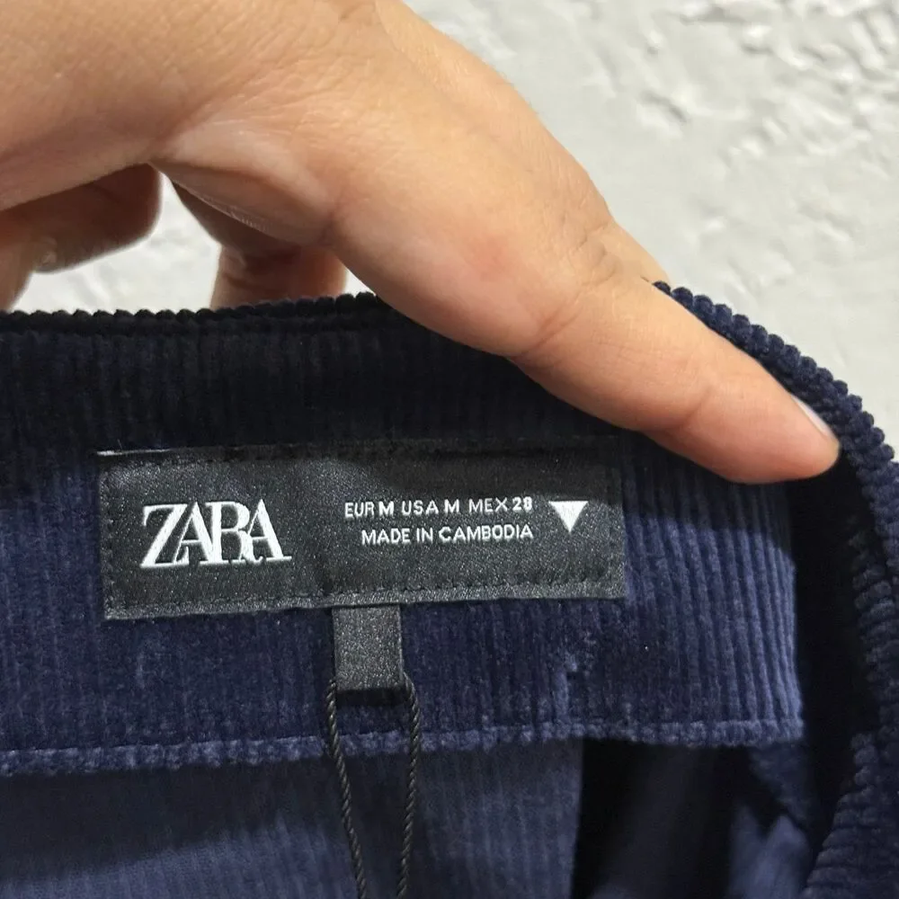 Zara navy blue corduroy mini skirt size medium